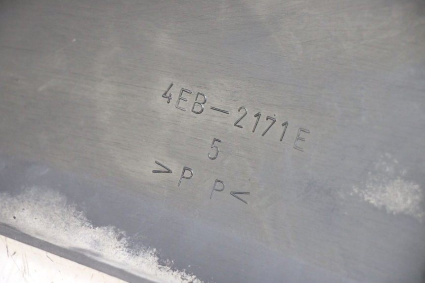 photo de UNTER SITZ VERKLEIDUNG LINKS YAMAHA XJN DIVERSION 600 (2000 - 2003) - Detailansicht des Bauteils