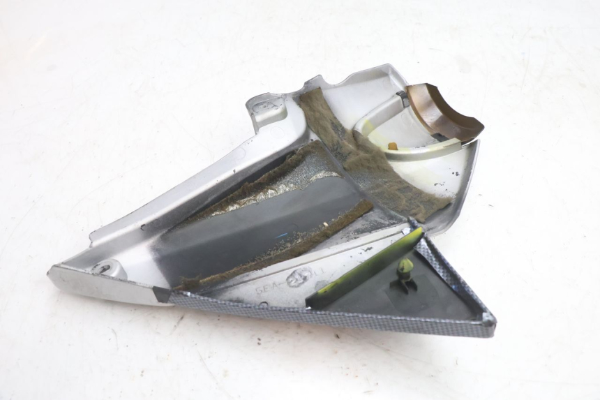 photo de UNTER SITZ VERKLEIDUNG LINKS YAMAHA XJR 1300 (1998 - 2002) - Gesamtansicht des Produkts