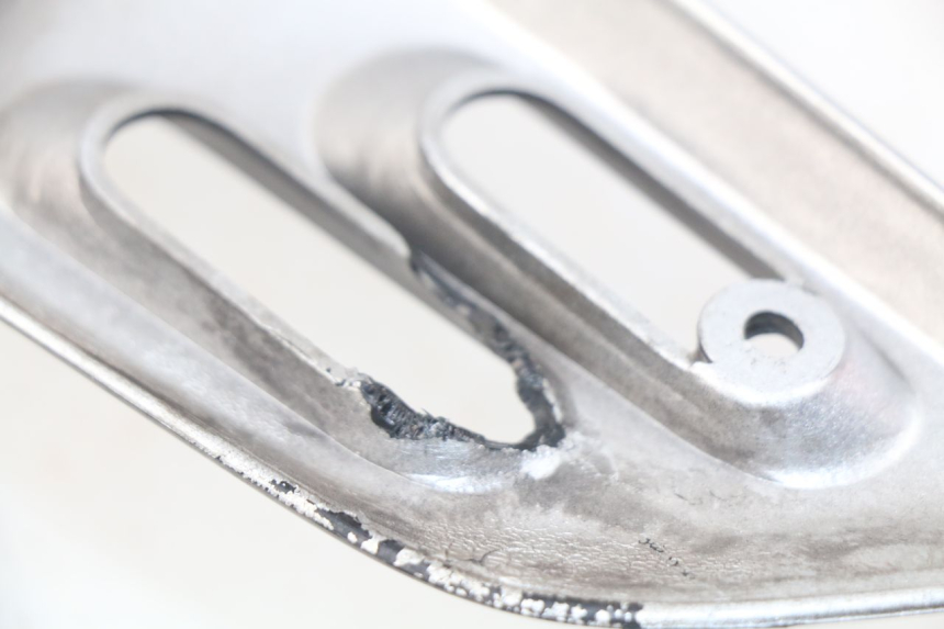 photo de LINKS UNTER DEM LINKEN SITZ YAMAHA XP T-MAX TMAX ABS 500 (2004 - 2007) - Detailansicht des Bauteils