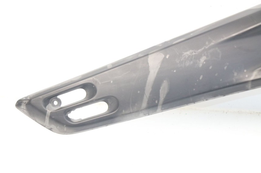 photo de LINKS UNTER DEM LINKEN SITZ YAMAHA XP T-MAX TMAX ABS 500 (2004 - 2007) - Weitere Ansicht des Artikels