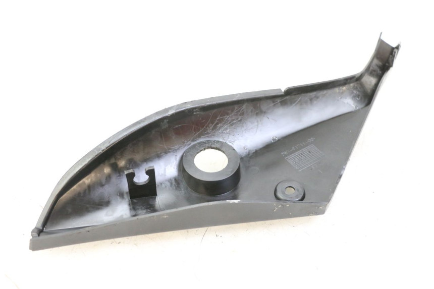photo de UNTER SITZ VERKLEIDUNG LINKS YAMAHA TZR 50 (2008 - 2016) - Zoom auf Gebrauchszustand