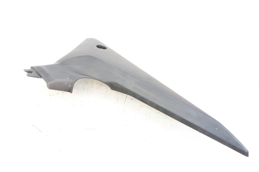 photo de UNTER SITZ VERKLEIDUNG LINKS YAMAHA XJ6 ABS 600 (2008 - 2016) - Zoom auf Gebrauchszustand