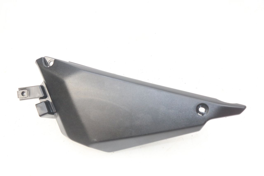 photo de LINKS UNTER DEM LINKEN SITZ KAWASAKI Z 650 (2016 - 2019) - Hauptansicht