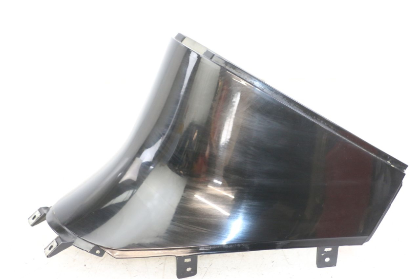 photo de UNTER SITZ VERKLEIDUNG GOES WIKI 125 (2010 - 2015) - Details der Befestigungspunkte