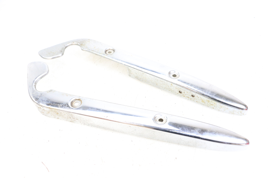 photo de UNTER SITZ VERKLEIDUNG SUZUKI GZ MARAUDER 125 (1998 - 2004) - Hauptansicht