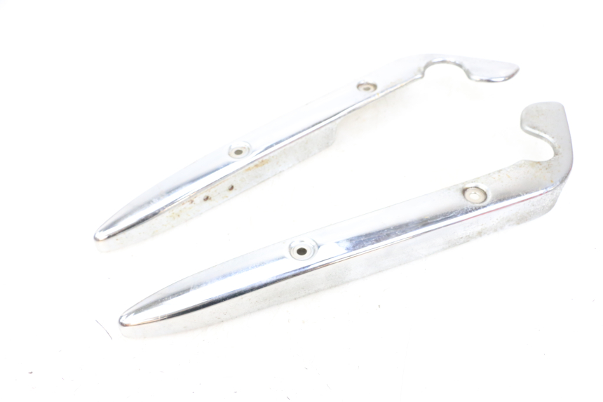 photo de UNTER SITZ VERKLEIDUNG SUZUKI GZ MARAUDER 125 (1998 - 2004) - Detailansicht des Bauteils