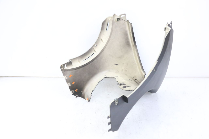 photo de UNTER SITZ VERKLEIDUNG JM MOTORS VX 125 (2022 - 2025) - Zoom auf Gebrauchszustand