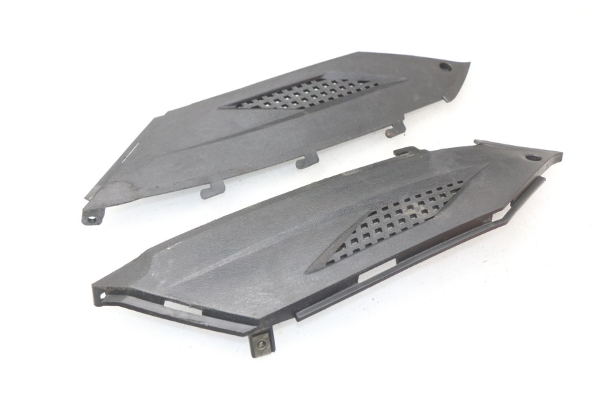 photo de UNTER SITZ VERKLEIDUNG RIDE JUMP 2T 50 (2012 - 2017) - Technische Nahaufnahme