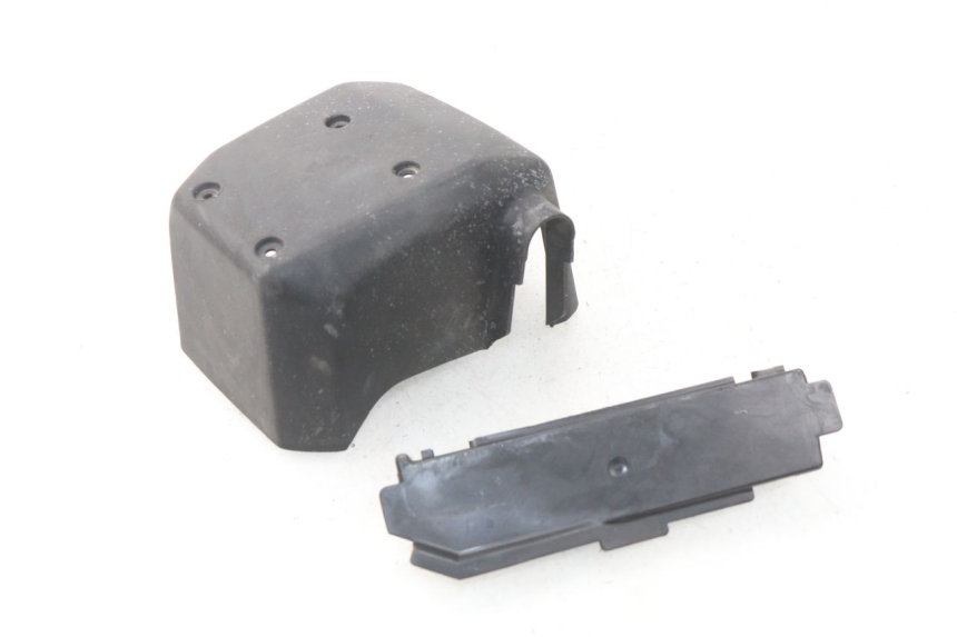 photo de UNTER SITZ VERKLEIDUNG BMW K100 1000 (1982 - 1990) - Detailansicht des Bauteils