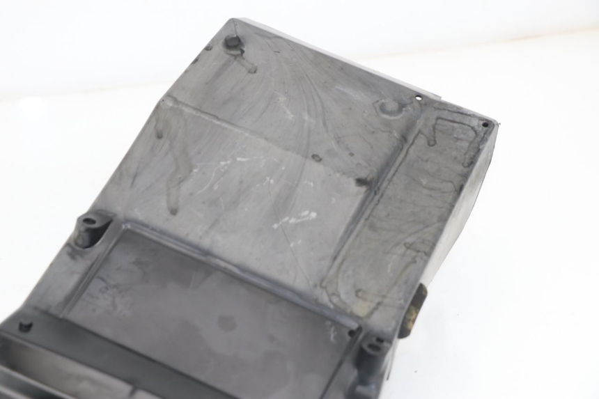 photo de SITZBANKABDECKUNG KAWASAKI Z 750 (2007 - 2013) - Zoom auf Gebrauchszustand