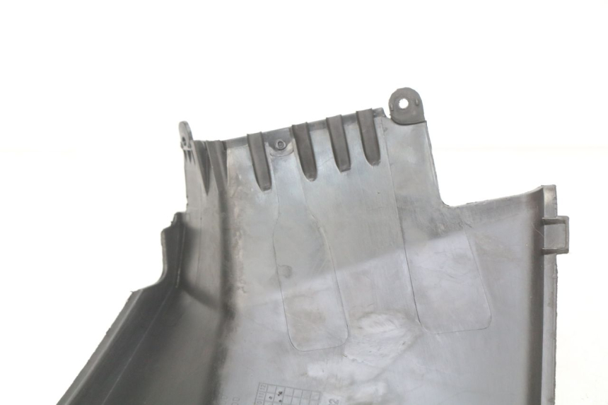 photo de SITZBANKABDECKUNG PEUGEOT KISBEE 4T 50 (2010 - 2017) - Oberflächenzustand und Material