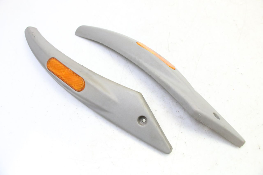 photo de SITZBANKABDECKUNG PIAGGIO LIBERTY 4T 50 (2009 - 2015) - Zoom auf Gebrauchszustand