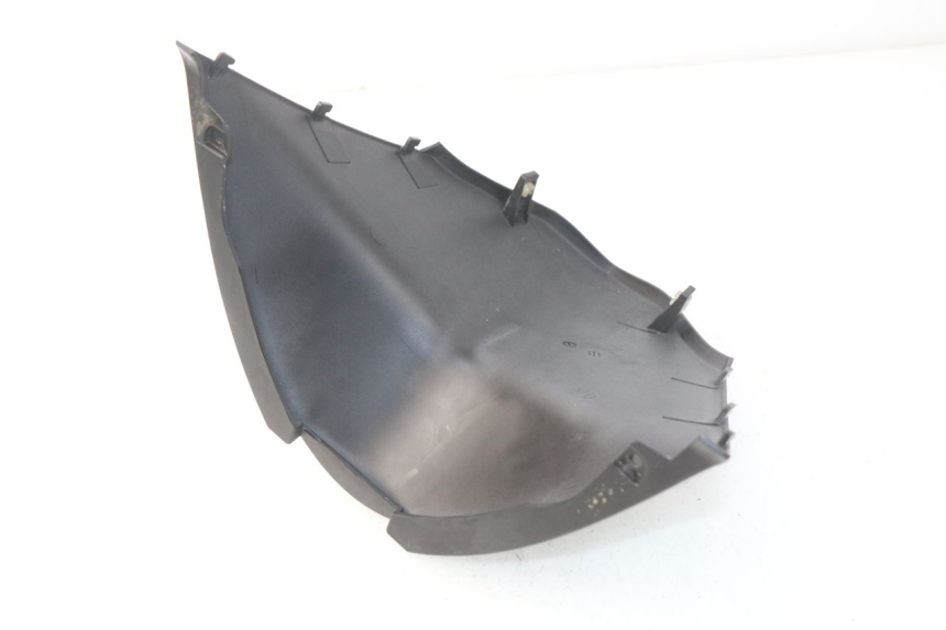 photo de SITZBANKABDECKUNG PIAGGIO LIBERTY IGET 4T 50 (2015 - 2020) - Detailansicht des Bauteils