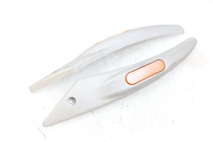 photo de SITZBANKABDECKUNG PIAGGIO LIBERTY 125 (2009 - 2013) - Zoom auf Gebrauchszustand