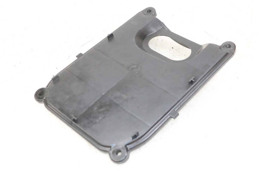 photo de UNTER SITZ VERKLEIDUNG MASAI XL 50 (2012 - 2019) - Hauptansicht