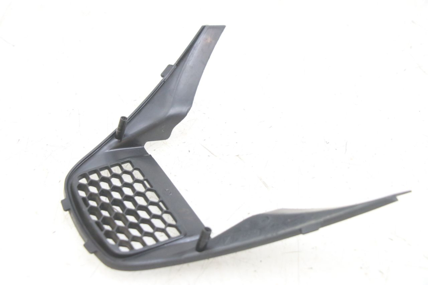 photo de SITZBANKABDECKUNG PIAGGIO MEDLEY 125 (2016 - 2023) - Detailansicht des Bauteils