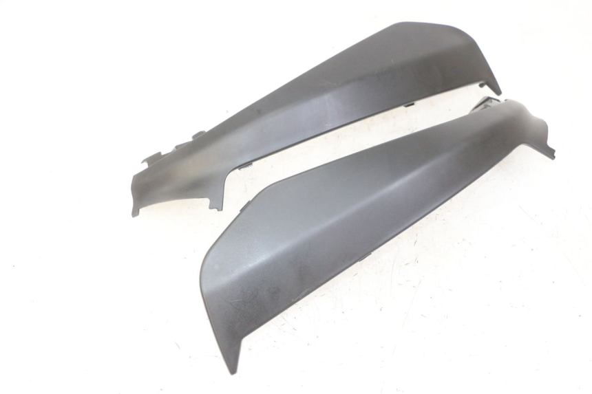 photo de UNTER SITZ VERKLEIDUNG PIAGGIO NRG POWER PUREJET 50 (2018 - 2021) - Hauptansicht