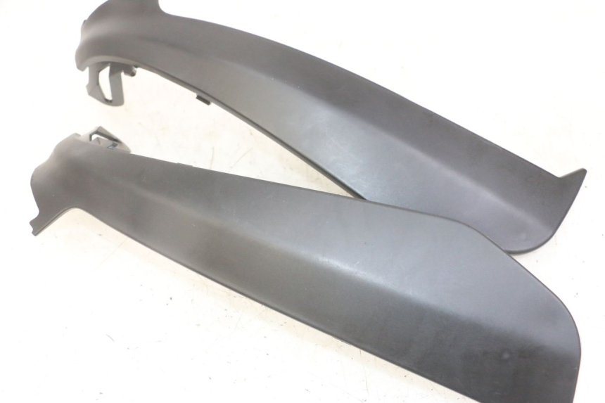 photo de UNTER SITZ VERKLEIDUNG PIAGGIO NRG POWER PUREJET 50 (2018 - 2021) - Detailansicht des Bauteils