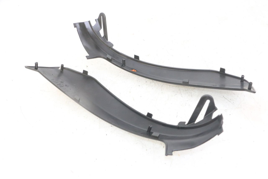 photo de UNTER SITZ VERKLEIDUNG PIAGGIO NRG POWER PUREJET 50 (2018 - 2021) - Zoom auf Gebrauchszustand