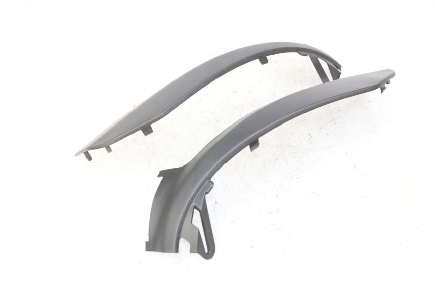 photo de UNTER SITZ VERKLEIDUNG PIAGGIO NRG POWER PUREJET 50 (2018 - 2021) - Oberflächenzustand und Material