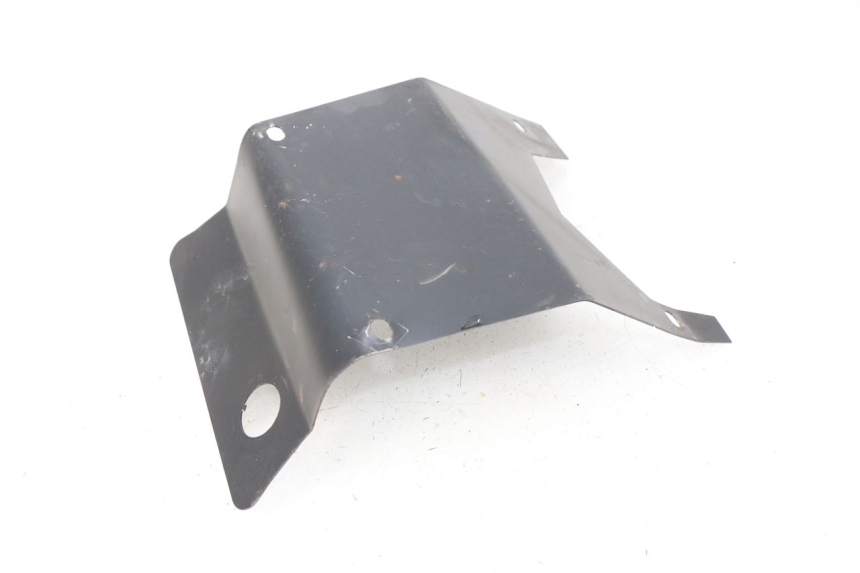 photo de UNTER SITZ VERKLEIDUNG IMF INDUSTRIE PTIO 2 50 (2014 - 2017) - Zoom auf Gebrauchszustand