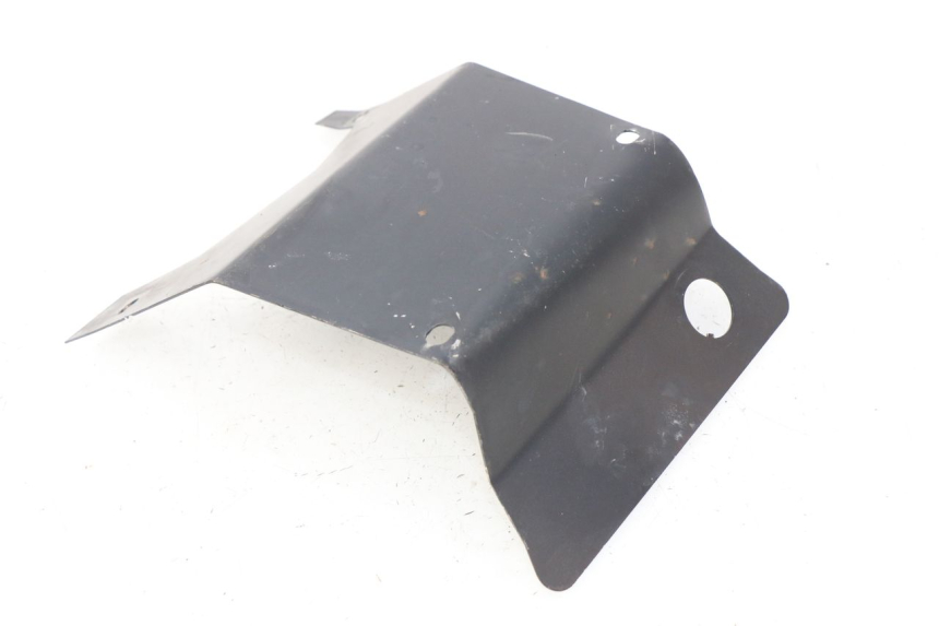 photo de UNTER SITZ VERKLEIDUNG IMF INDUSTRIE PTIO 2 50 (2014 - 2017) - Alternative Perspektive