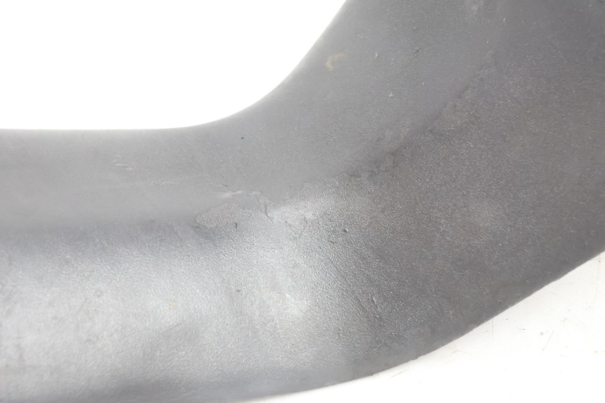 photo de UNTER SITZ VERKLEIDUNG GILERA RUNNER SP 50 (2002 - 2004) - Oberflächenzustand und Material