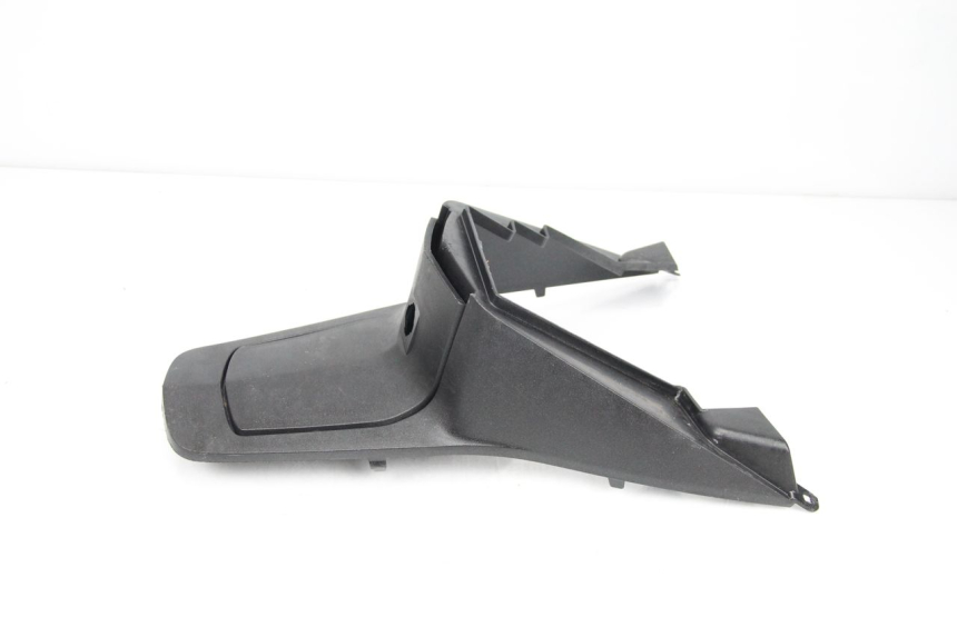 photo de UNTER SITZ VERKLEIDUNG PEUGEOT SATELIS 125 (2013 - 2018) - Detailansicht des Bauteils