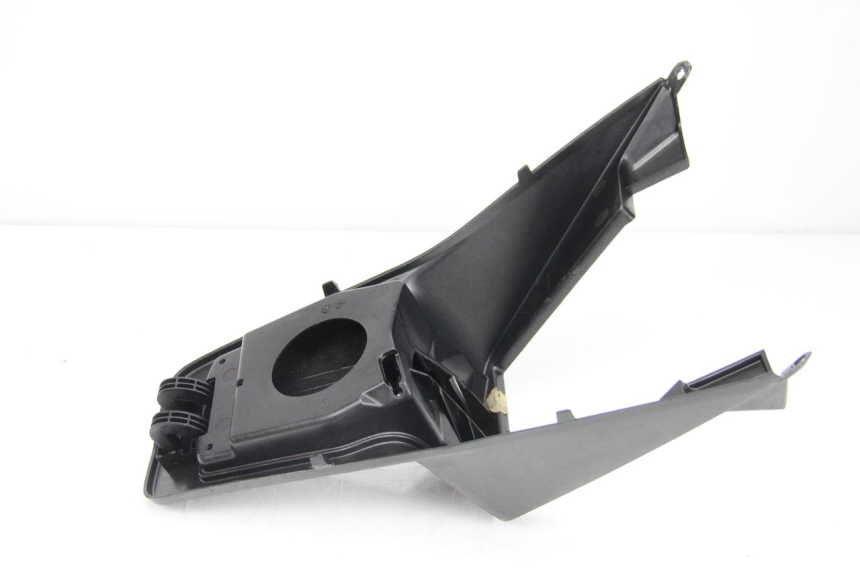 photo de UNTER SITZ VERKLEIDUNG PEUGEOT SATELIS 125 (2013 - 2018) - Oberflächenzustand und Material