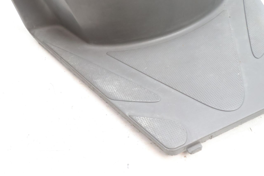 photo de UNTER SITZ VERKLEIDUNG HONDA SH 125 (2001 - 2003) - Detailansicht des Bauteils
