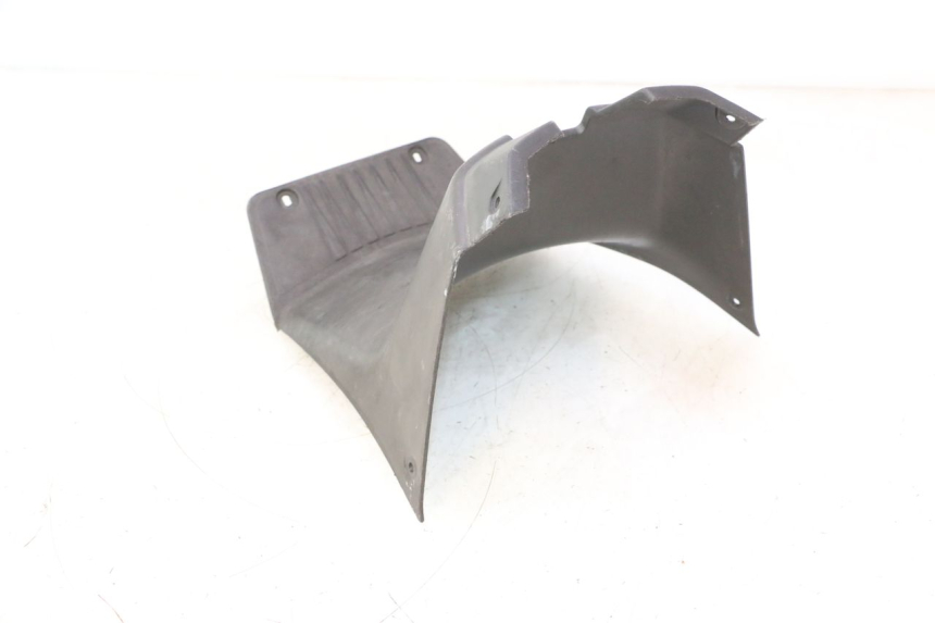 photo de UNTER SITZ VERKLEIDUNG YAMAHA SLIDER 50 (1999 - 2004) - Details der Befestigungspunkte
