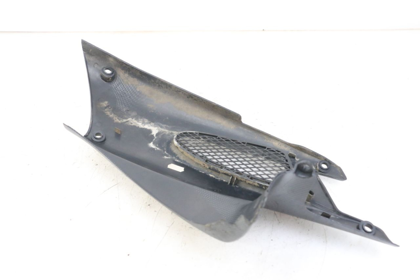 photo de SITZBANKABDECKUNG PEUGEOT SPEEDFIGHT 100 (1997 - 2007) - Details der Befestigungspunkte