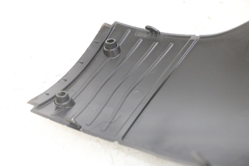 photo de UNTER SITZ VERKLEIDUNG APRILIA SR 2T 50 (2018 - 2022) - Alternative Perspektive