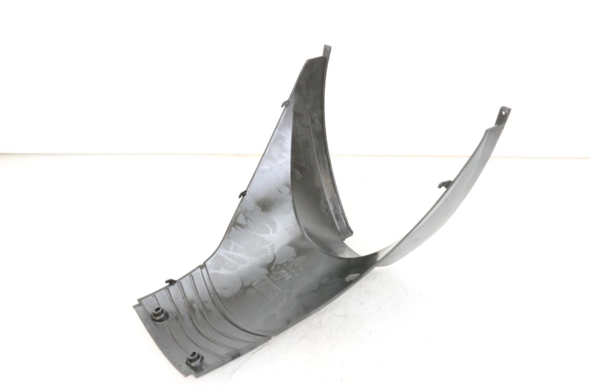 photo de UNTER SITZ VERKLEIDUNG APRILIA SR MOTARD 50 (2012 - 2018) - Zoom auf Gebrauchszustand