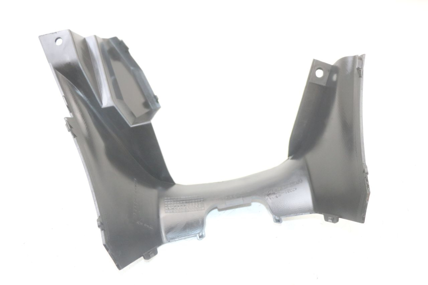 photo de UNTER SITZ VERKLEIDUNG SUZUKI BURGMAN 125 (2018 - 2021) - Details der Befestigungspunkte