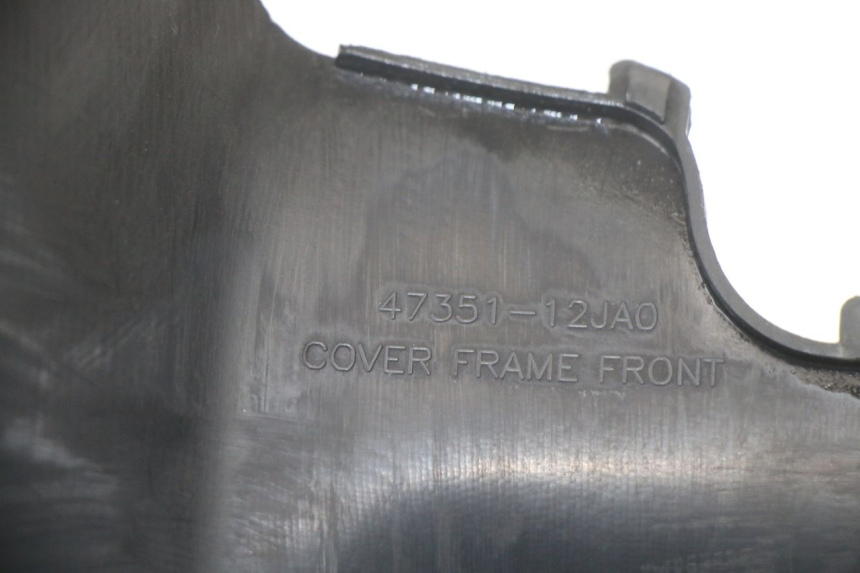 photo de UNTER SITZ VERKLEIDUNG SUZUKI BURGMAN 125 (2015 - 2017) - Oberflächenzustand und Material