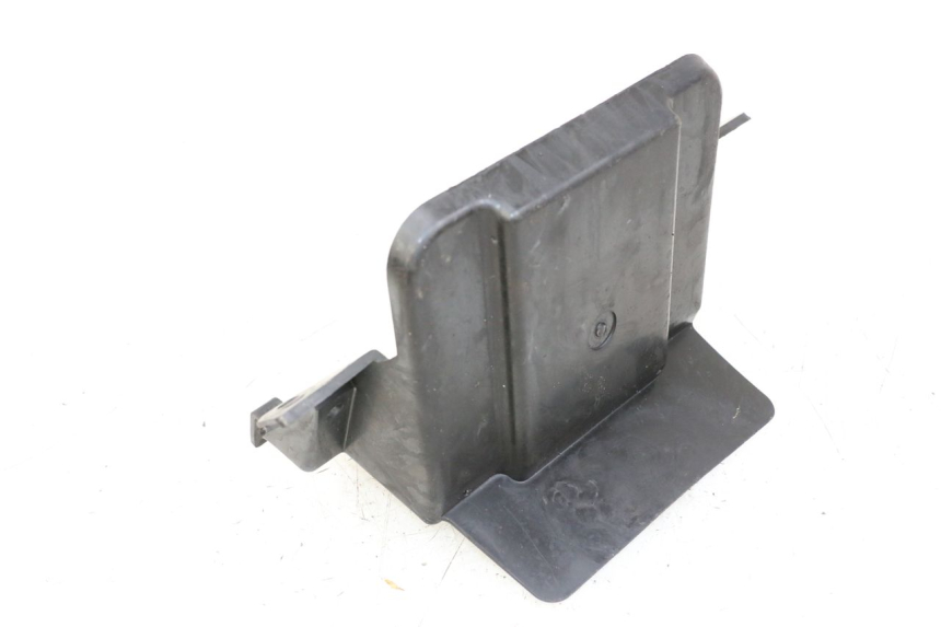 photo de UNTER SITZ VERKLEIDUNG SUZUKI GSX F GSXF 650 (2007 - 2015) - Detailansicht des Bauteils