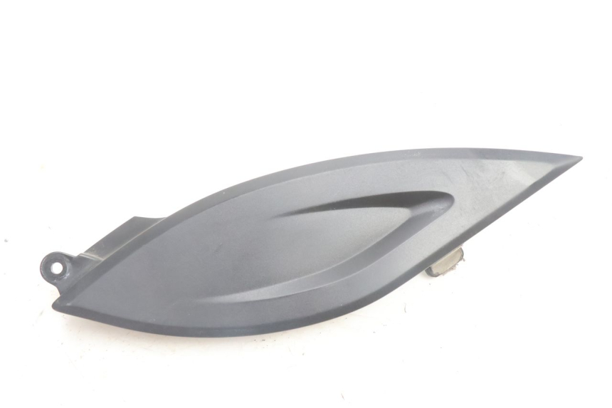 photo de UNTER SITZ VERKLEIDUNG YAMAHA TDM ABS 900 (2002 - 2014) - Zoom auf Gebrauchszustand