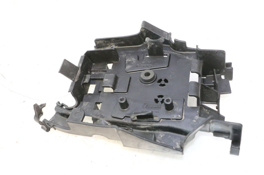 photo de UNTER SITZ VERKLEIDUNG HUSABERG TE 250 (2011 - 2014) - Detailansicht des Bauteils