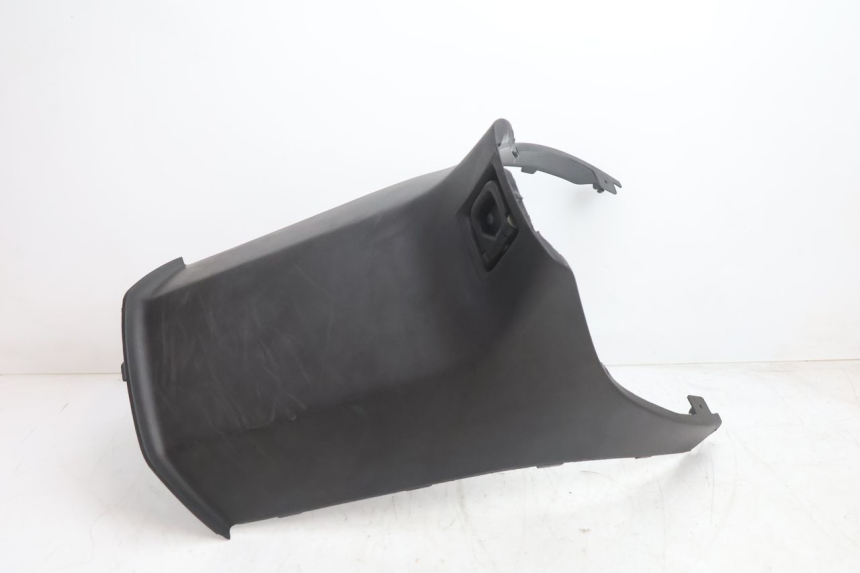 photo de UNTER SITZ VERKLEIDUNG PIAGGIO TYPHOON 50 (2000 - 2009) - Alternative Perspektive