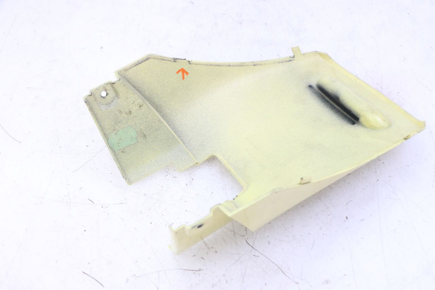 photo de UNTER SITZ VERKLEIDUNG YAMAHA WHY 50 (1998 - 2000) - Zoom auf Gebrauchszustand