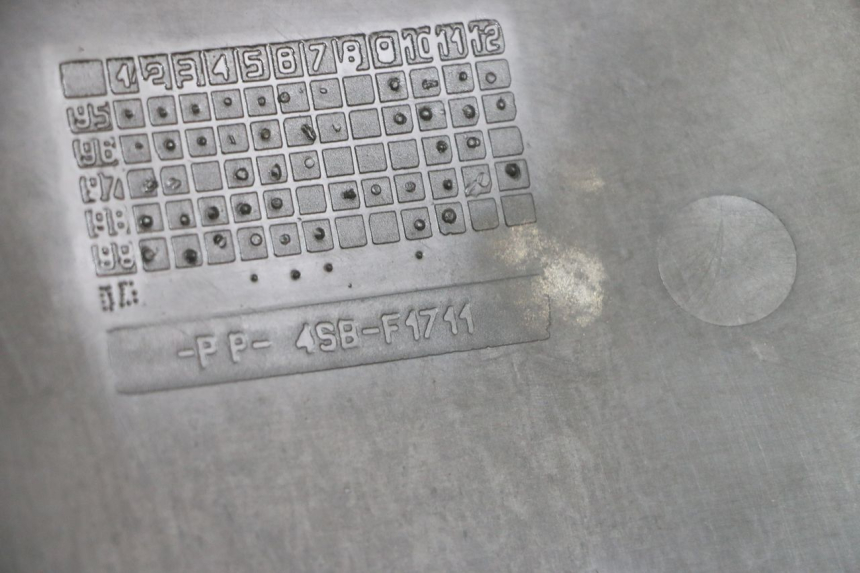 photo de UNTER SITZ VERKLEIDUNG YAMAHA BW'S NG NEXT GENERATION 50 (1996 - 2003) - Technische Nahaufnahme