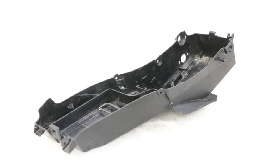 photo de UNTER SITZ VERKLEIDUNG YAMAHA TRACER 7 700 (2020 - 2024) - Zoom auf Gebrauchszustand