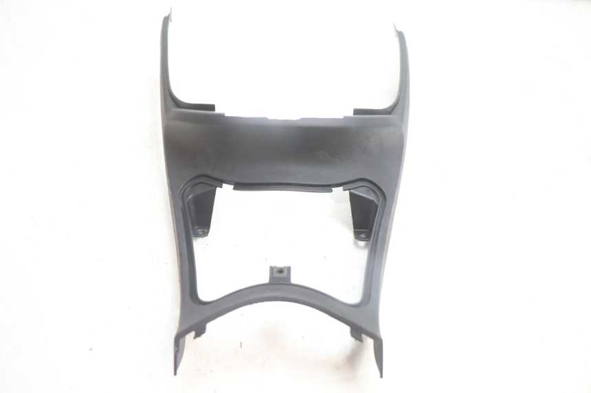 photo de UNTER SITZ VERKLEIDUNG YAMAHA YP MAJESTY 125 (2002 - 2006) - Zoom auf Gebrauchszustand