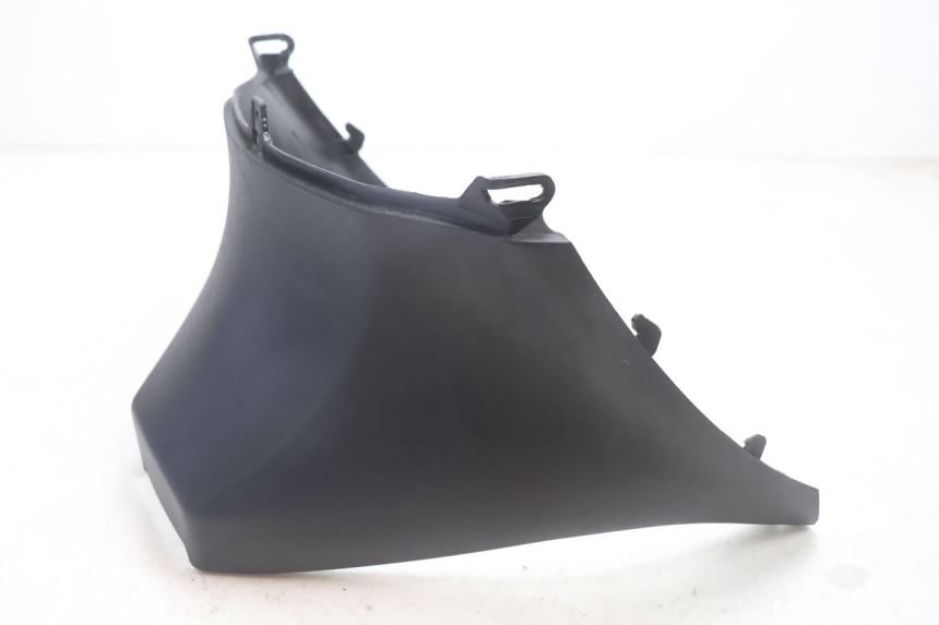 photo de SITZBANKABDECKUNG PIAGGIO ZIP 2T 50 (2009 - 2019) - Detailansicht des Bauteils