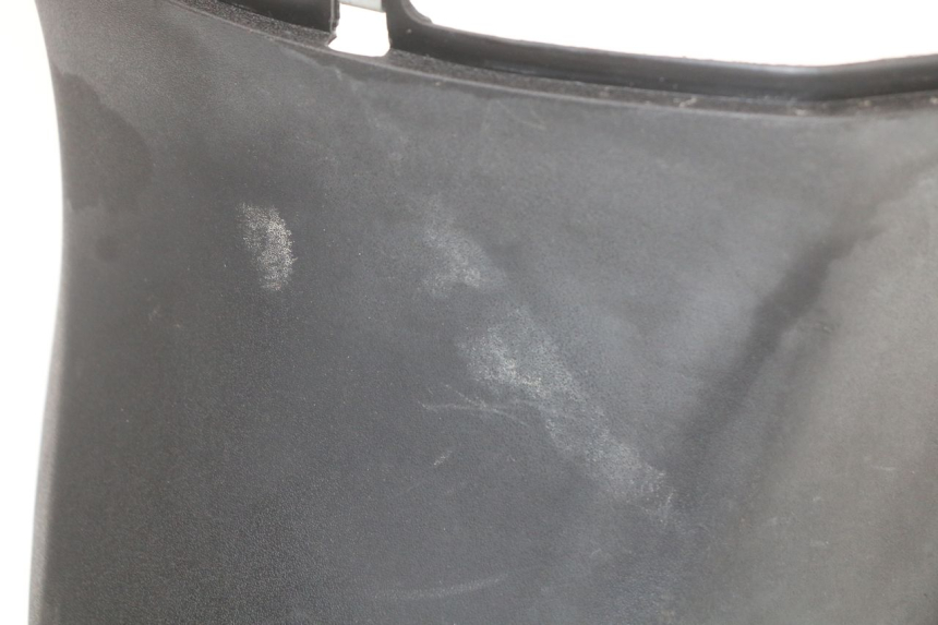 photo de SITZBANKABDECKUNG PIAGGIO ZIP 4T 50 (2018 - 2020) - Technische Nahaufnahme