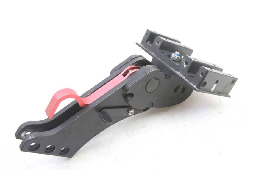 photo de RAHMEN URBANGLIDE E-CROSS PRO 1 - Details der Befestigungspunkte