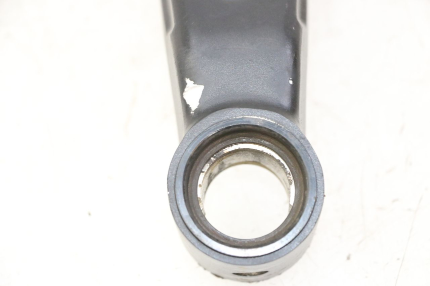 photo de RAHMEN KUKIRIN G2 MASTER 1 - Details der Befestigungspunkte