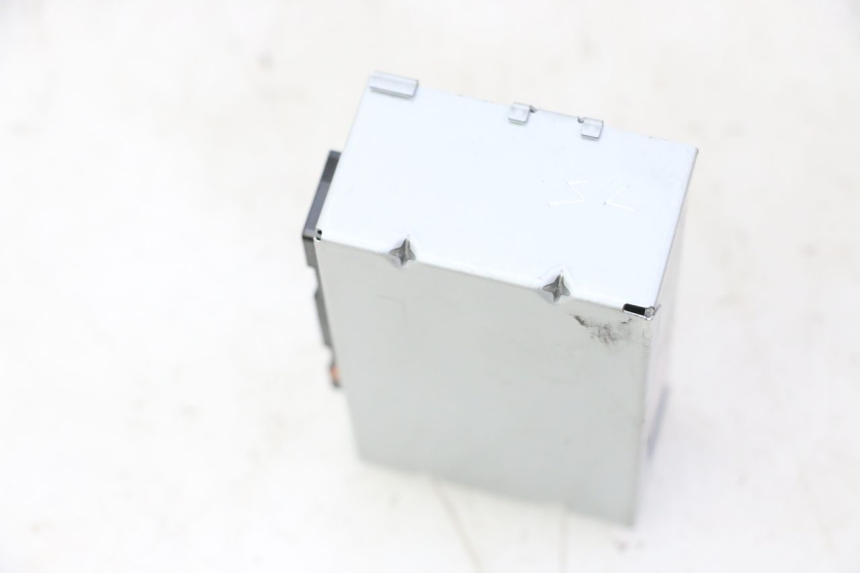 photo de ABS-STEUERGERäT YAMAHA TDM ABS 900 (2002 - 2014) - Detailansicht des Bauteils