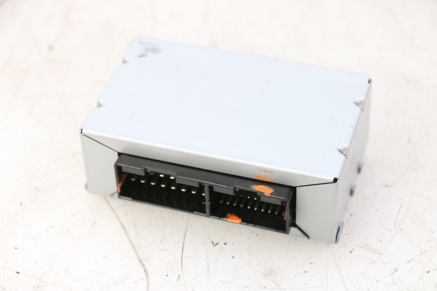 photo de ABS-STEUERGERäT YAMAHA TDM ABS 900 (2002 - 2014) - Zoom auf Gebrauchszustand